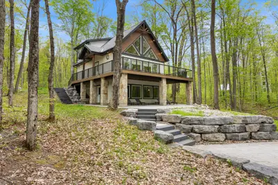 Detached in Greater Madawaska