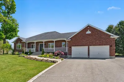 Detached in Lincoln