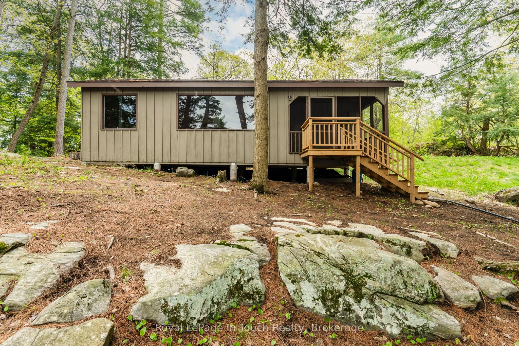 1470 IS 90 Island, Georgian Bay, ON L0K 1S0