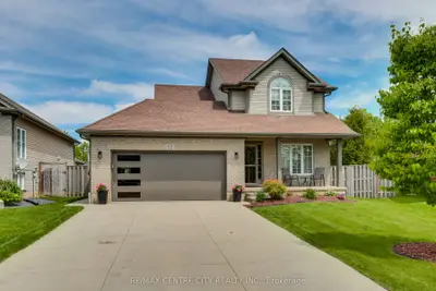 Detached in Central Elgin