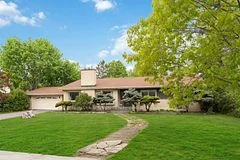 333 ROGER Road, Alta Vista and Area, ON K1H 5C2