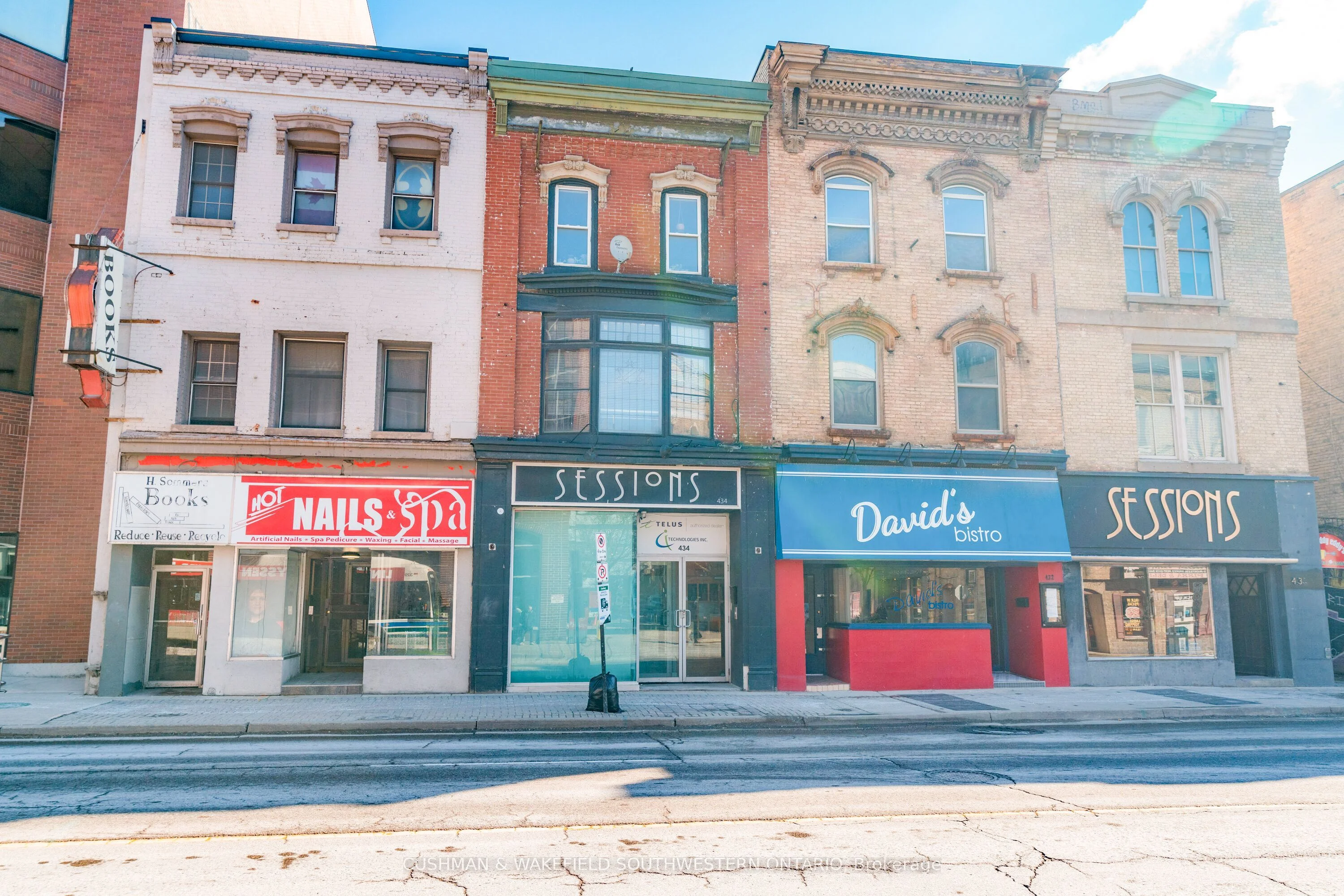 434 Richmond Street 2nd Floor, London East, On N6a 3c9