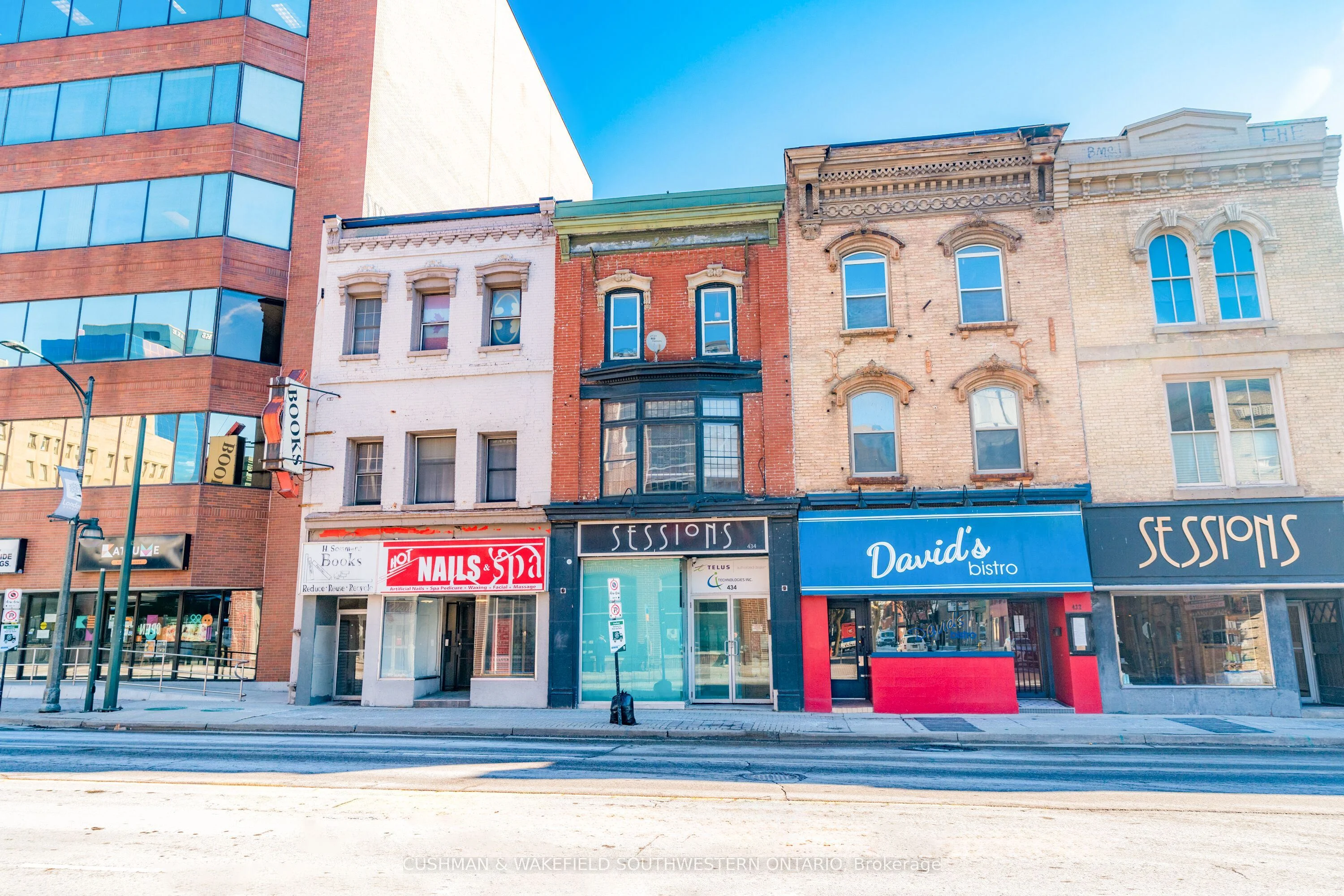 434 Richmond Street 2nd Floor, London East, ON N6A 3C9