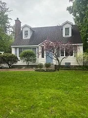 44 Farnham Crescent, Manor Park - Cardinal Glen and Area, ON K1K 0G2