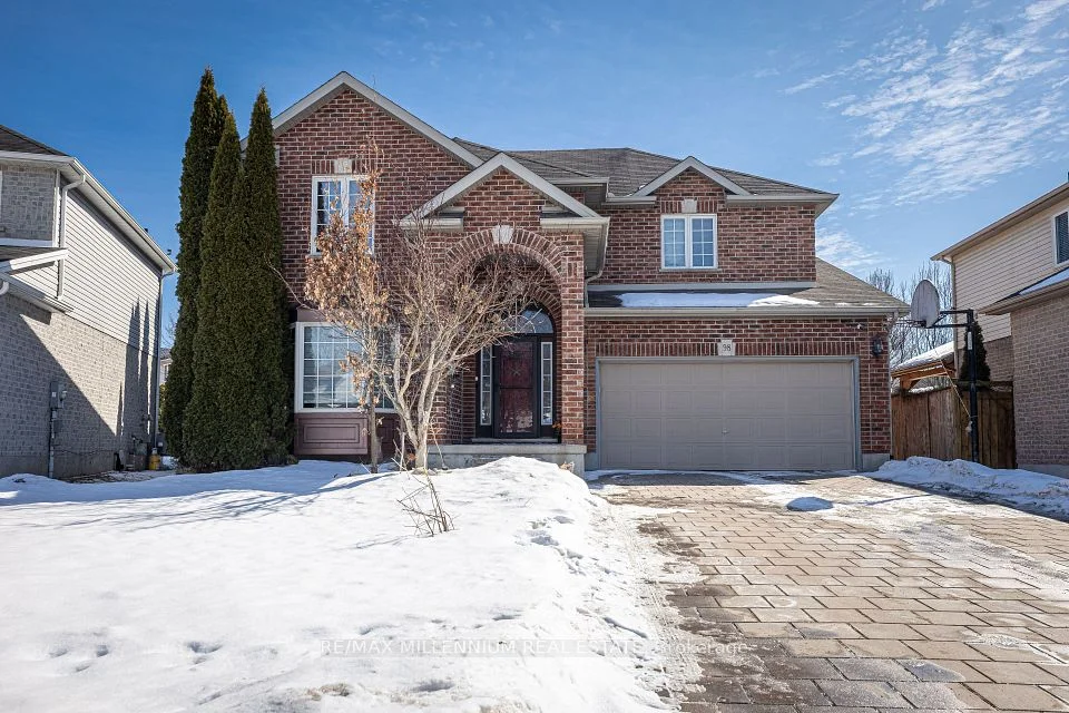 98 Greyrock Crescent, London East, On N5y 6l4