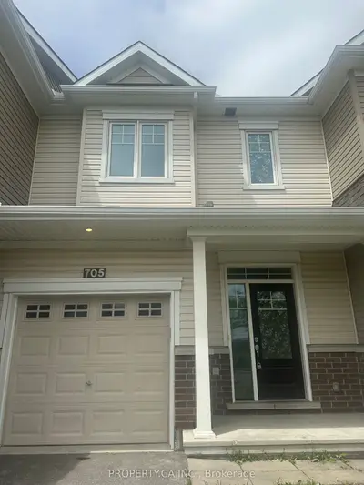 Att/Row/Townhouse in Orleans - Cumberland and Area