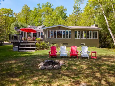 Detached in Seguin