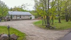 3321 Old Barry's Bay Road, Madawaska Valley, ON K0J 1B0