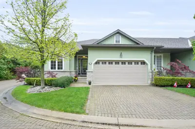 Common Element Condo in South Huron