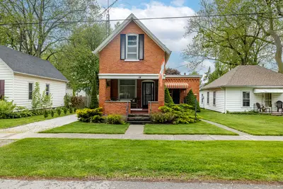 Detached in Chatham-Kent