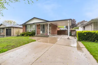 Detached in Hamilton