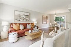 136 Parkdale Avenue, Selwyn, On K9l 1k4