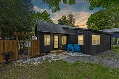 38 Dark Island Lane, Gananoque, ON K7G 2V4