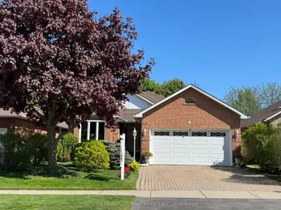 Detached in Hamilton