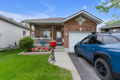 Detached in Kingston