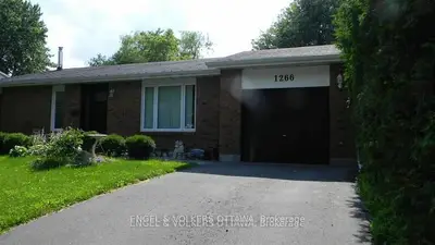 Detached in Overbrook - Castleheights and Area