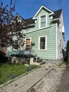Detached in Hamilton