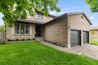 Detached in Brockville
