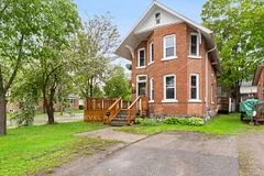37 St Lawrence Street, Kawartha Lakes, ON K9V 2K1