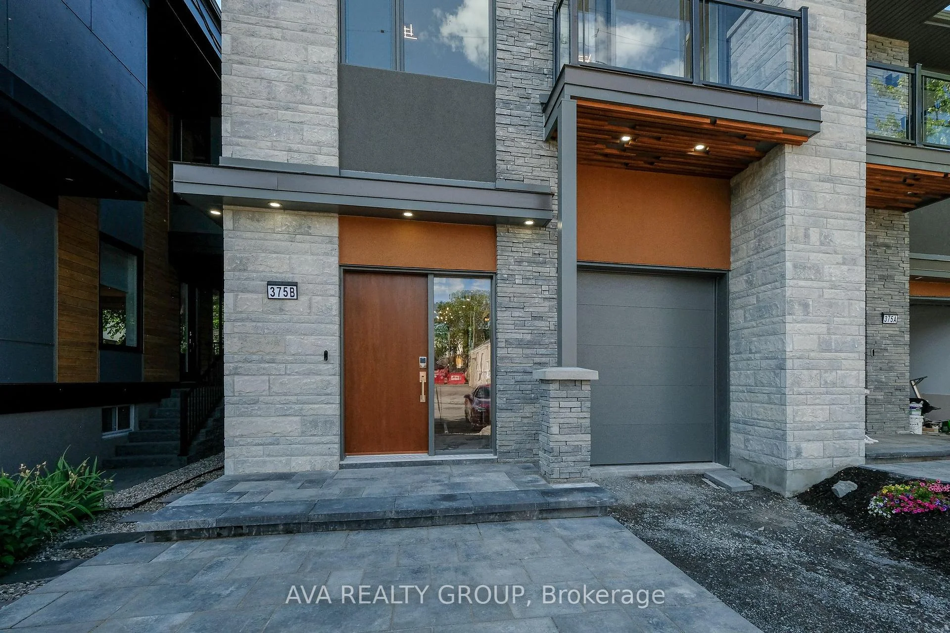 375 B Madison Avenue, Carlingwood - Westboro and Area, ON K2A 0B6