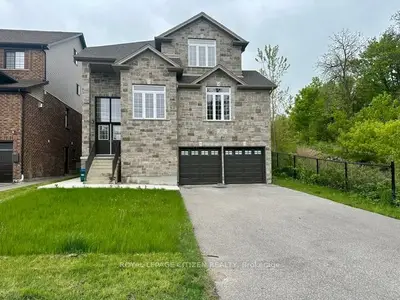 Detached in Guelph/Eramosa