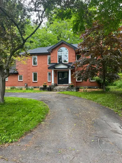 Detached in Rockcliffe Park