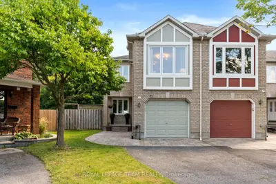 Att/Row/Townhouse in Barrhaven