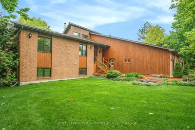 Detached in Orleans - Cumberland and Area