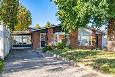 Semi-Detached in Overbrook - Castleheights and Area