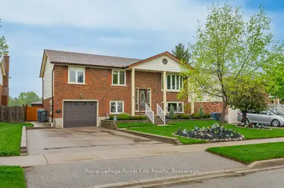 Detached in Guelph