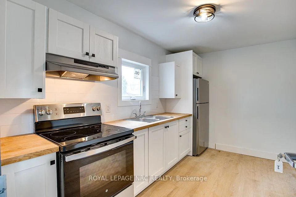 316 Elmwood Avenue #2, Fort Erie, ON L0S 1B0