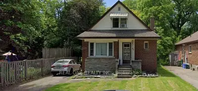 Detached in Hamilton