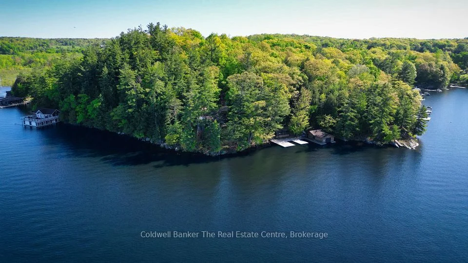 1519 Muskoka Rd 118 Road W 15, Muskoka Lakes, ON P1L 1W8