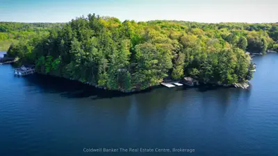 Detached in Muskoka Lakes