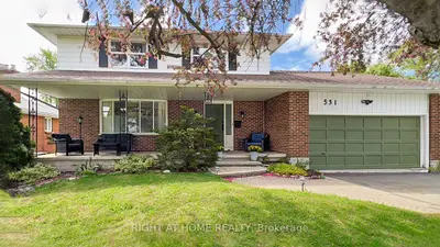 Detached in Belleville