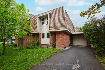 Semi-Detached in Kanata
