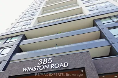 Condo Apartment in Grimsby