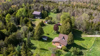 Detached in West Grey