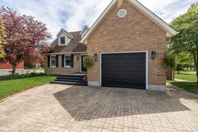 Detached in Kincardine