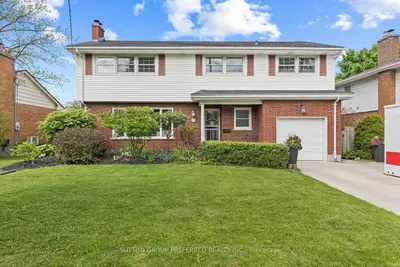 Detached in London South