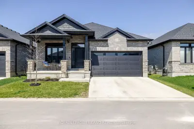 Vacant Land Condo in Middlesex Centre