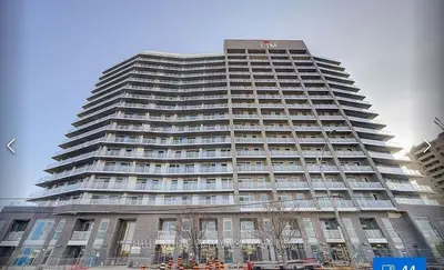 Condo Apartment in Hamilton
