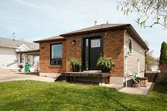 1190 Neptune Street, Peterborough, On K9h 7m6
