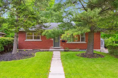 Detached in Guelph