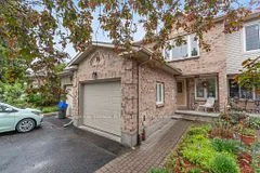 Att/Row/Townhouse in Kanata