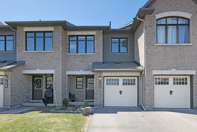 Att/Row/Townhouse in Orleans - Cumberland and Area