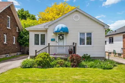 Detached in London South
