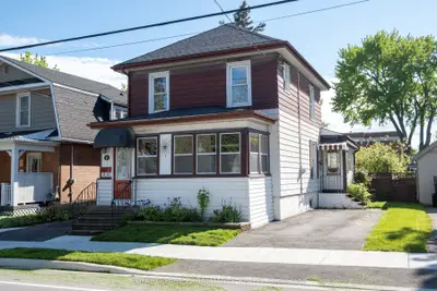 Detached in Belleville