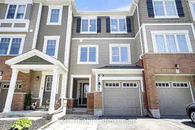 Att/Row/Townhouse in Kanata