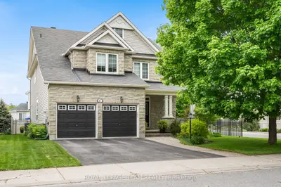 Detached in Barrhaven